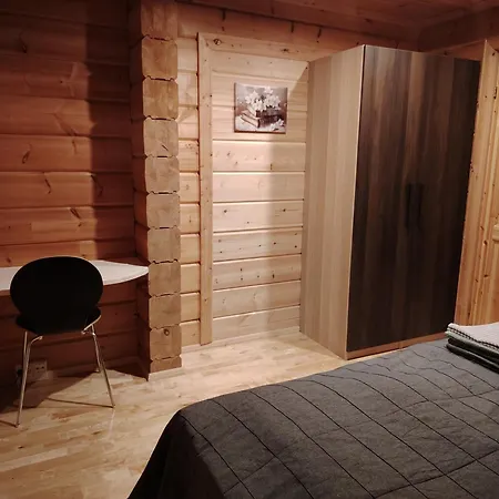 Nyaraló Metsolompolo *